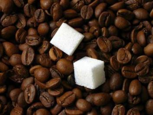 Ученые предсказали глобальный дефицит кофе и сахара